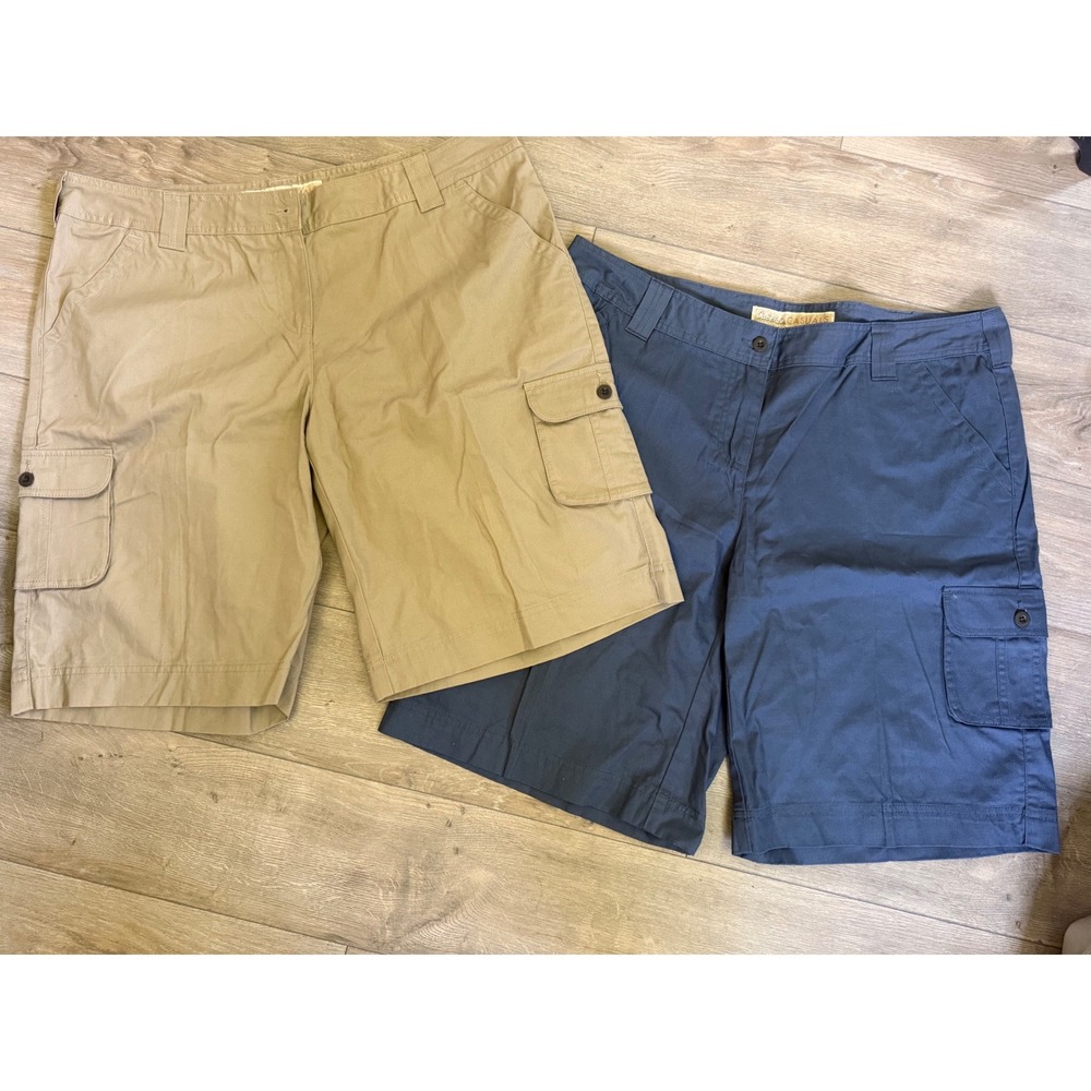 Lot of 2 Cabelas Casuals Womens Cargo Shorts Size 18 Tan Navy Blue
